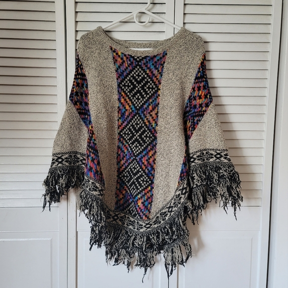 AZ Southwestern Poncho, Size OS - Picture 3 of 11